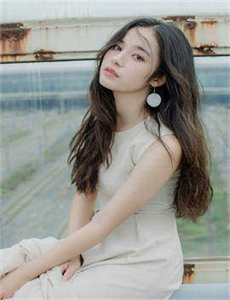 《农场主的三个女儿第1集免费观看》