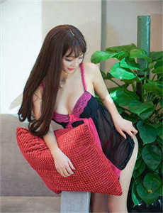 《久久精品7》