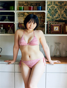 《一女三男做2爱A片免》